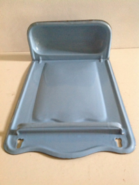 Lepelrek. Emaille. België.