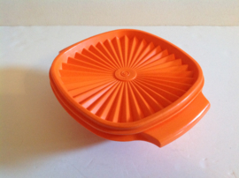 Voorraadbak. Tupperware.