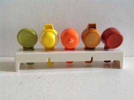 Maatlepel set met rek. Tupperware.
