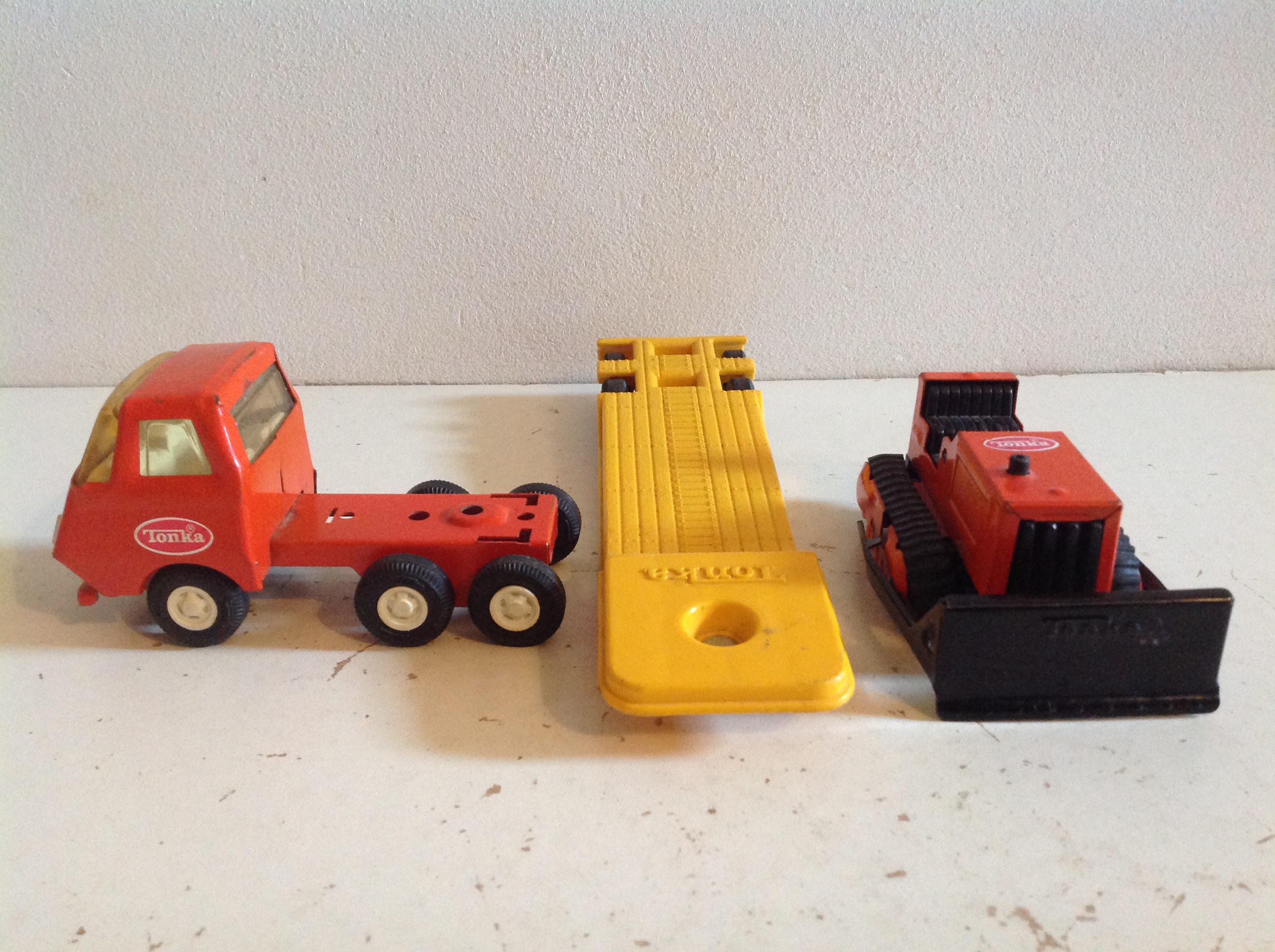 Tonka. Truck met oplegger.