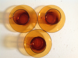 Kop en schotel set. Duralex.