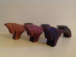 Set houten design kandelaars. Zweeds.