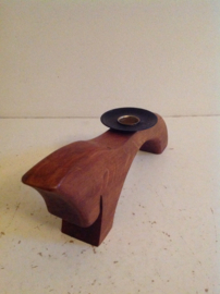 Houten design kandelaar. Zweeds.