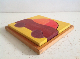 Schoolpuzzel. Hout.