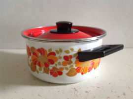 Emaille pan. 70’s.