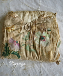 Lingeriehoes/lingerie cover