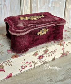 Velours doosje /Velvet box