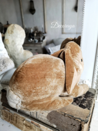 Oud konijntje /old stuffed bunny