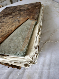 Groot Frans boek 1866/ antique French book