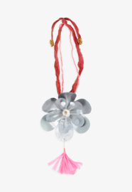 Flower pendant 1