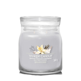 Yankee Candle Signature Medium Jar Smoked Vanilla & Cashmere