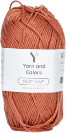 YARN AND COLORS MUST-HAVE 110 Caramel