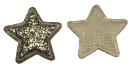 Zilver kleurige Glitter Sterren 32mm (5 stuks)