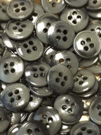 Donker Grijze Knoop met 4 gaatjes 11mm