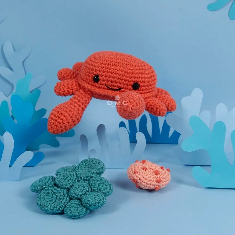 DMC Amigurumi kit Krab