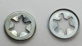 Kattenneus Zwart Blank 15 mm