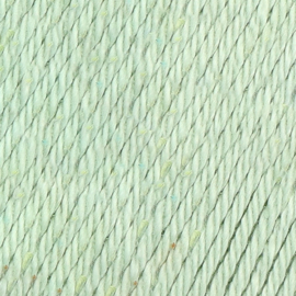 YARN AND COLORS MUST-HAVE 121 Celadon
