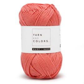 YARN AND COLORS MUST-HAVE 039 SALMON