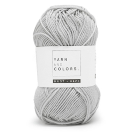 YARN AND COLORS MUST-HAVE 094 SILVER