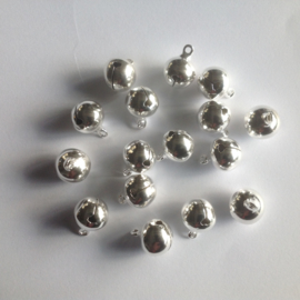 Belletjes zilverkleurig 14 mm per 5 stuks