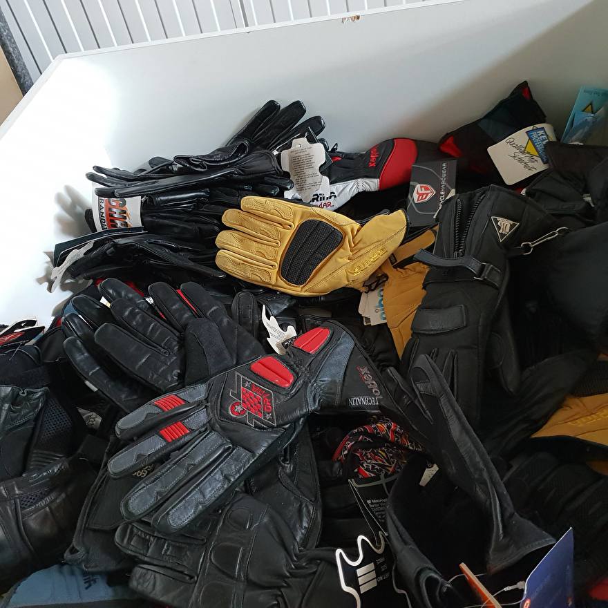 Gloves