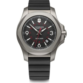 Victorinox Swiss Army I.N.O.X. Titanium Herenhorloge 43mm