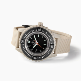 Q&Q Smile Solar 20BAR Series 002 Duurzaam Duikhorloge 45mm