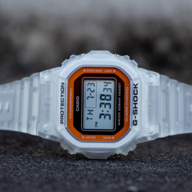 Casio G-Shock Special Color Horloge DW-5600LS-7ER 43mm