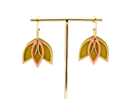 Flore oorhangers olive- coral- gold