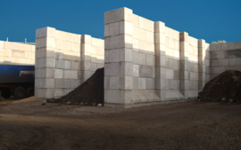 Betonblock Wide Base