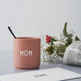 Design Letters Mom Cup