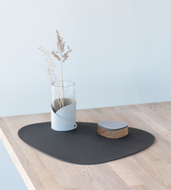Lind DNA Table mat Curve - Core Flecked Anthracite