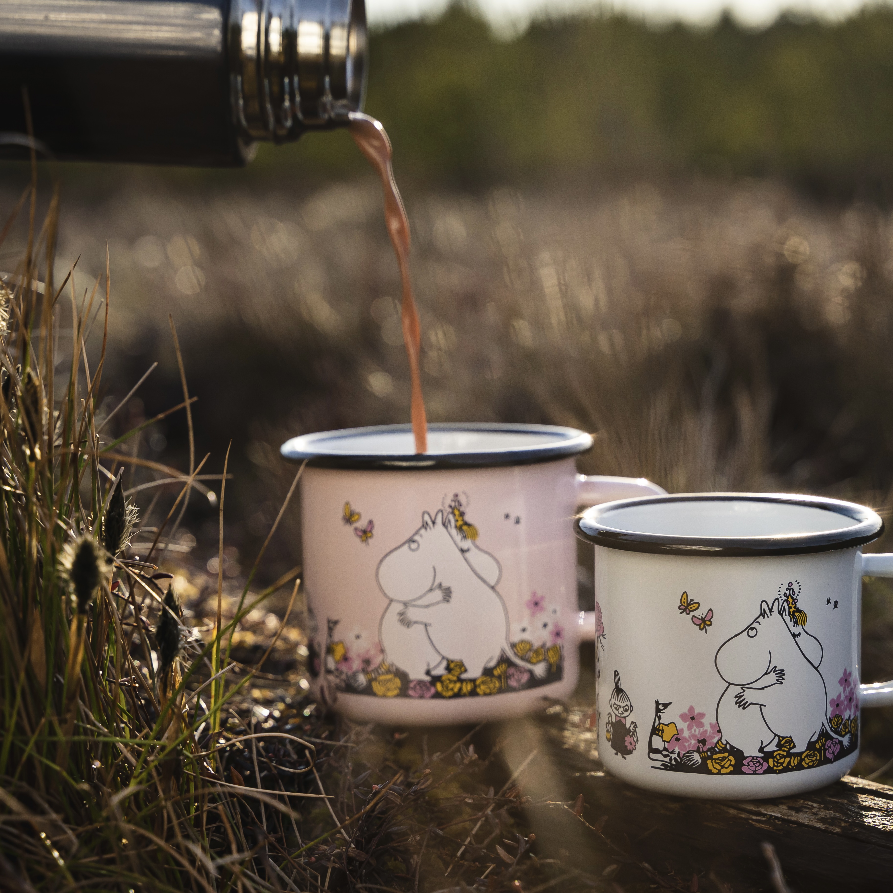 Muurla Moomin emaille mok Hug Pink 3,7dl