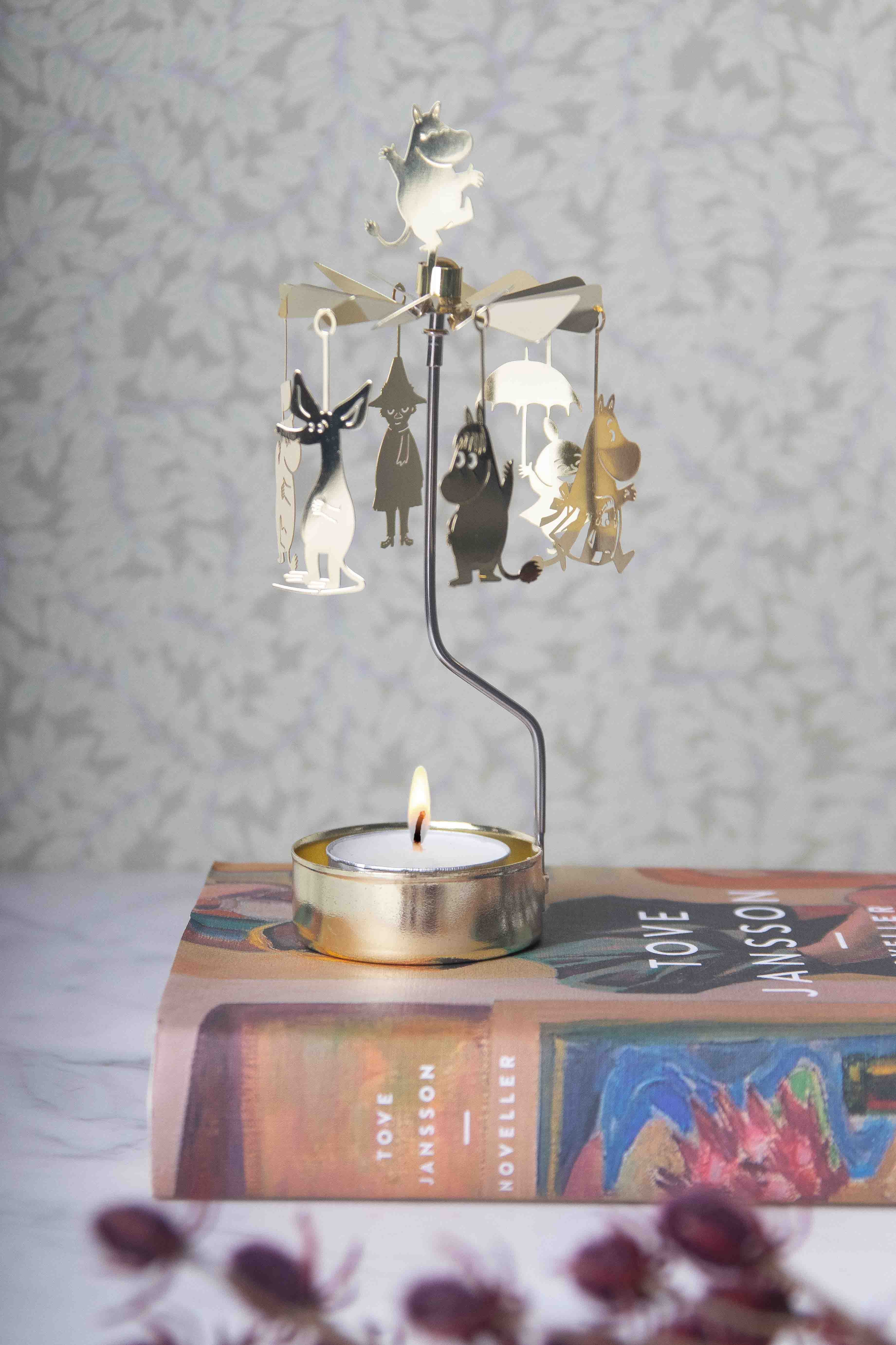 Pluto Design theelicht carrousel Moomin Family Gold