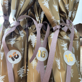 Thee Adventskalender met verse thee & treats