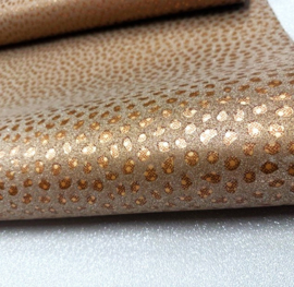 Brons behang met een vleugje luxe: Echte steentjes die schitteren als diamanten