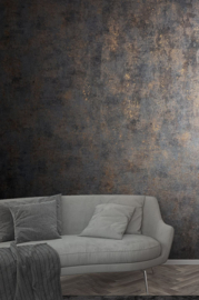 Behang met metallic betonstuc look 34270