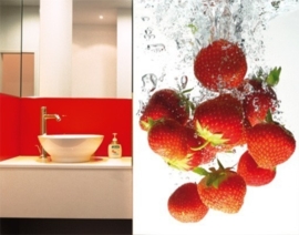 Fotobehang Strawberry Bath 38
