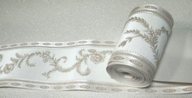 Creme rand bloemen klassiek