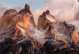 Fotobehang Torres del Pains 4-530