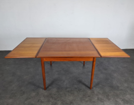 VINTAGE EETTAFEL, NIELS O MØLLER, DENMARK , 1960S