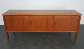 VINTAGE DEENS SIDEBOARD