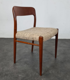 NIELS O MOLLER STOELEN , MODEL 75