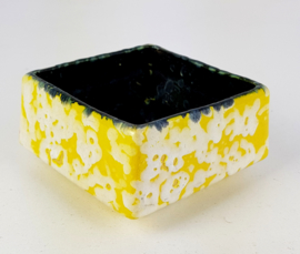 VINTAGE BLOEMPOT , BLOEMBAKJE