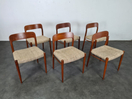 NIELS O MOLLER STOELEN , MODEL 75