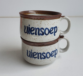 VINTAGE SOEPKOMMEN UIENSOEP