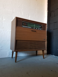 VINTAGE GRUNDIG RADIOMEUBEL