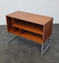 AUDIOMEUBEL JACOB JENSEN VOOR BANG & OLUFSEN