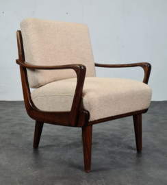 VINTAGE FAUTEUIL , WRENGER