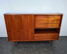 VINTAGE HIGHBOARD